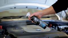 Auto Finesse Genel Plastik Parlatıcı ve Besleyici - Dressle bölünmüş Ürün 500 ml